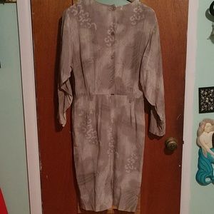 Vintage long sleeve button down dress